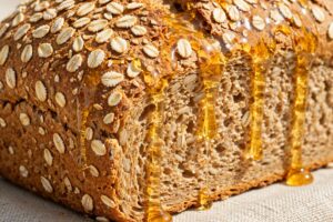 Read more about the article Pão Integral com Mel e Aveia
